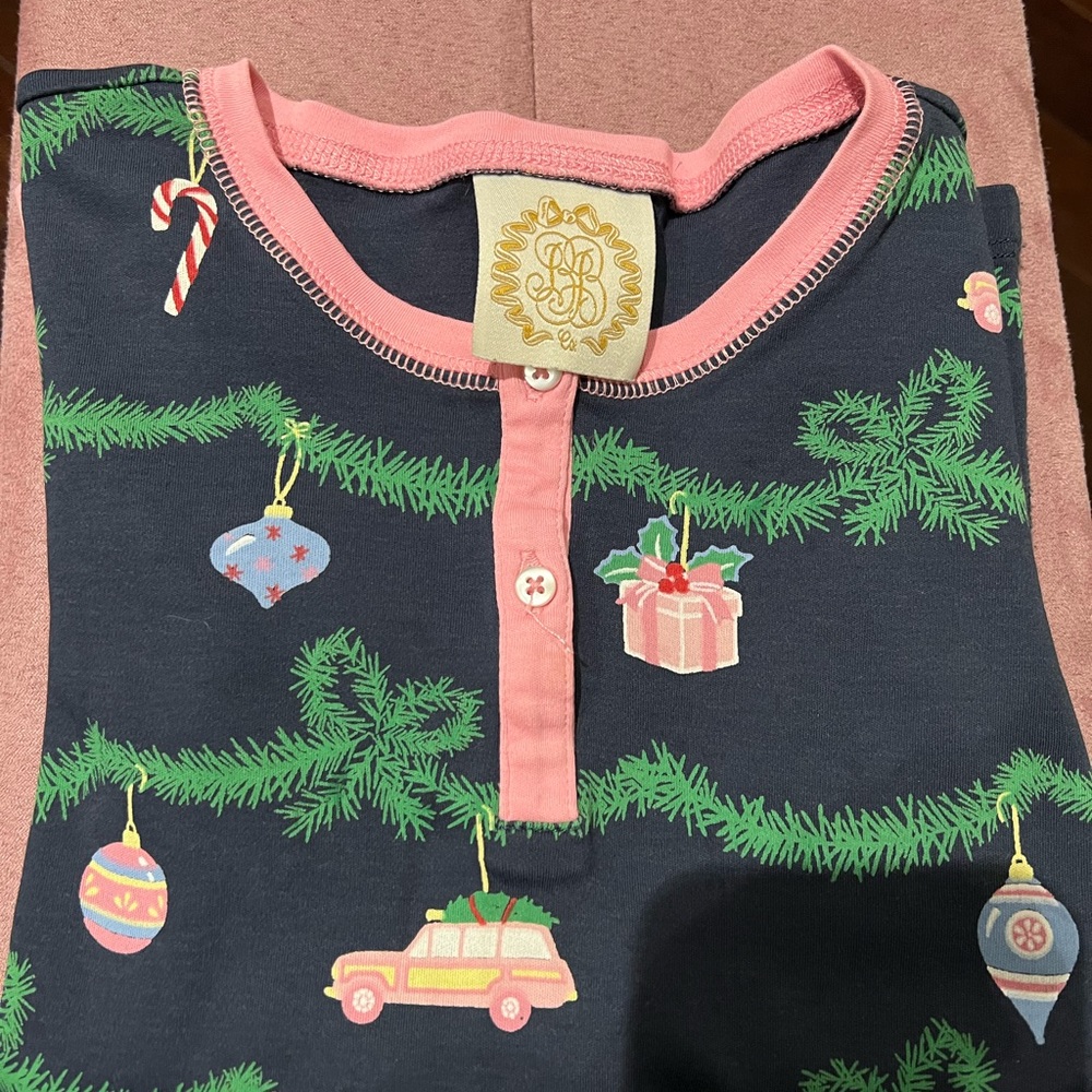 TBBC Girls Knox's Christmas Night Night - Very Good Condition